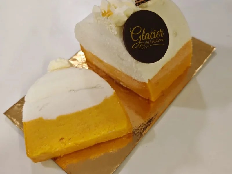 Le glacier de l'Aubrac, fabricant de glaces artisanales en Aveyron