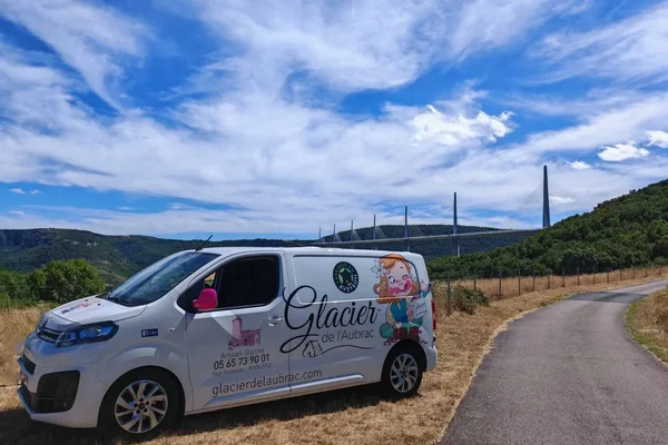 Le Glacier de l'Aubrac - Fabricant de glaces artisanales