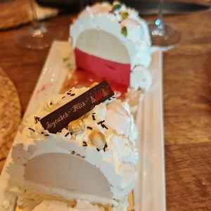 Bûche de noël 2025, Le Glacier de l'Aubrac